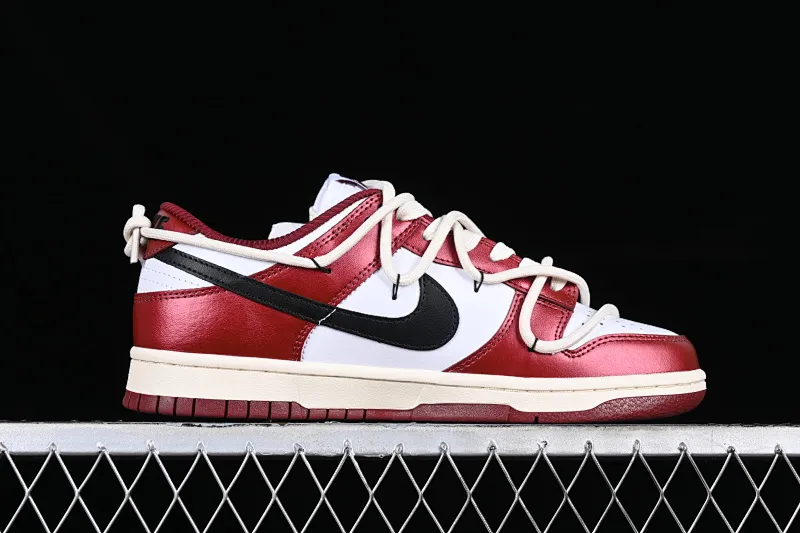 All Categories Nk SB Dunk Series Nk SB Dunk Low Low-top sneakers Nk Dunk Low PRM Red Wine Estate Old Retro Chicago Deconstruction SB Strap Low-top Casual Shoes FJ4555-100